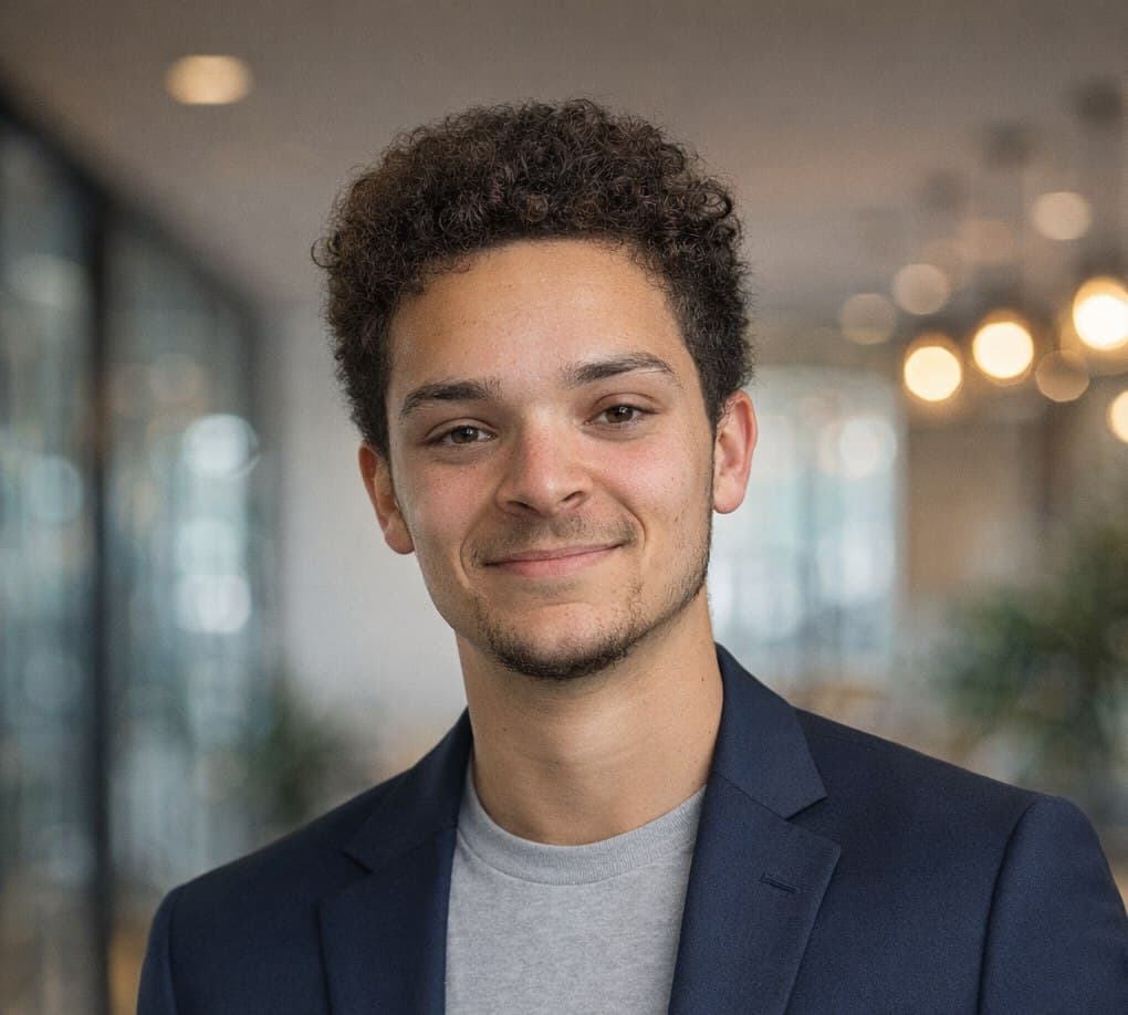 Noah Gandley - Growth & AI Strategy